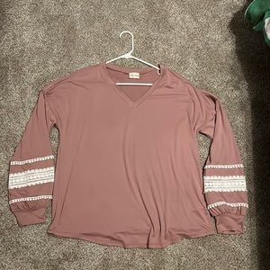 Women’s blouse/top size medium. Worn once. Brand Lovely Melody. Color Mauve.